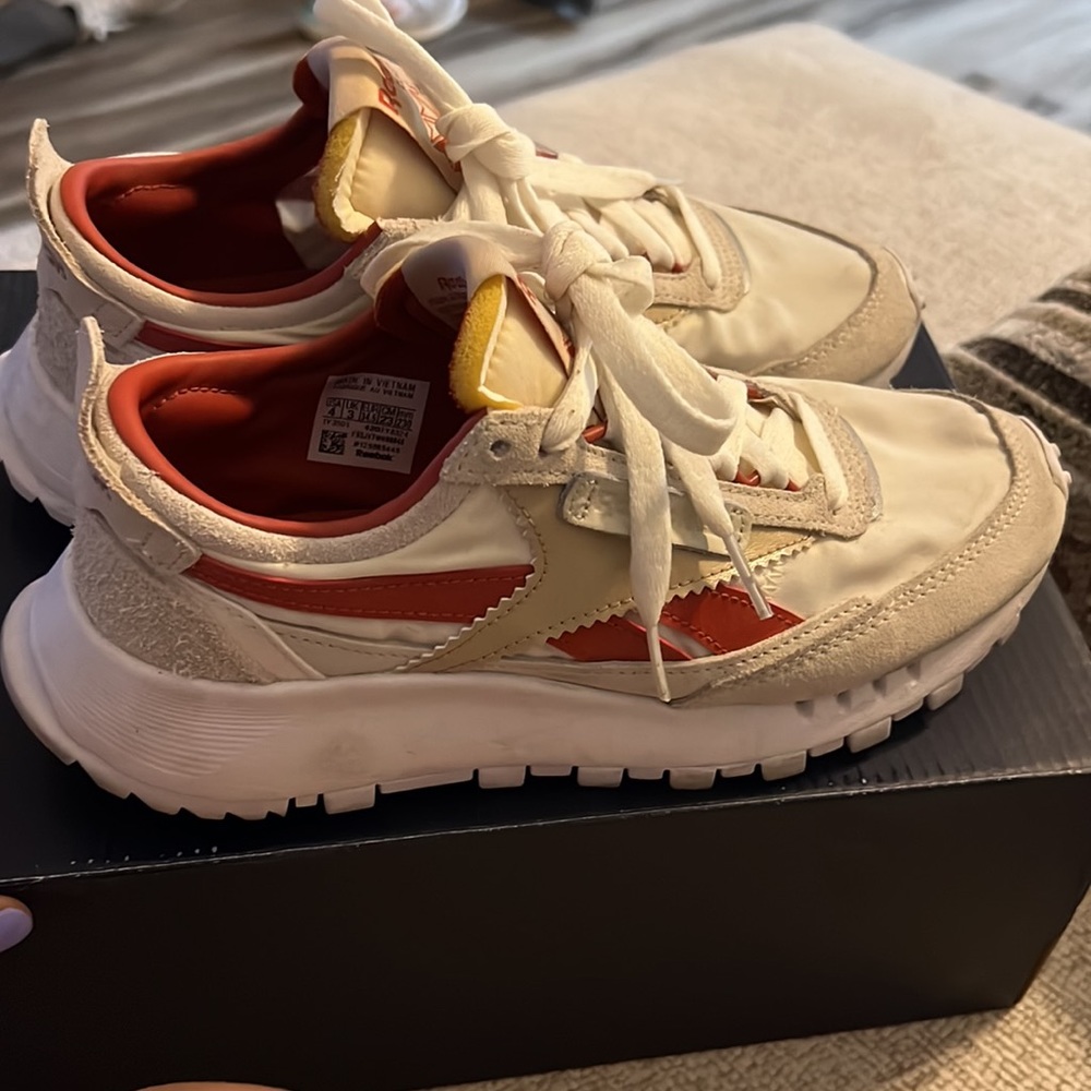 Reebok Cl Legacy Unixex Running Shoes - image 3